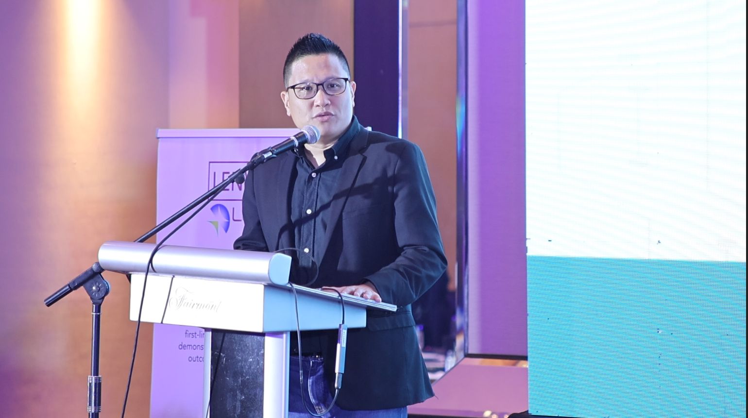 Jay Jaboneta delivering the AI in Oncology Practice keynote at the HI-Eisai HONE Summit 2026 in Fairmont Makati